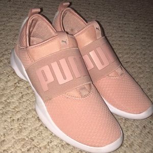 Brand new baby pink Puma Women’s shoes